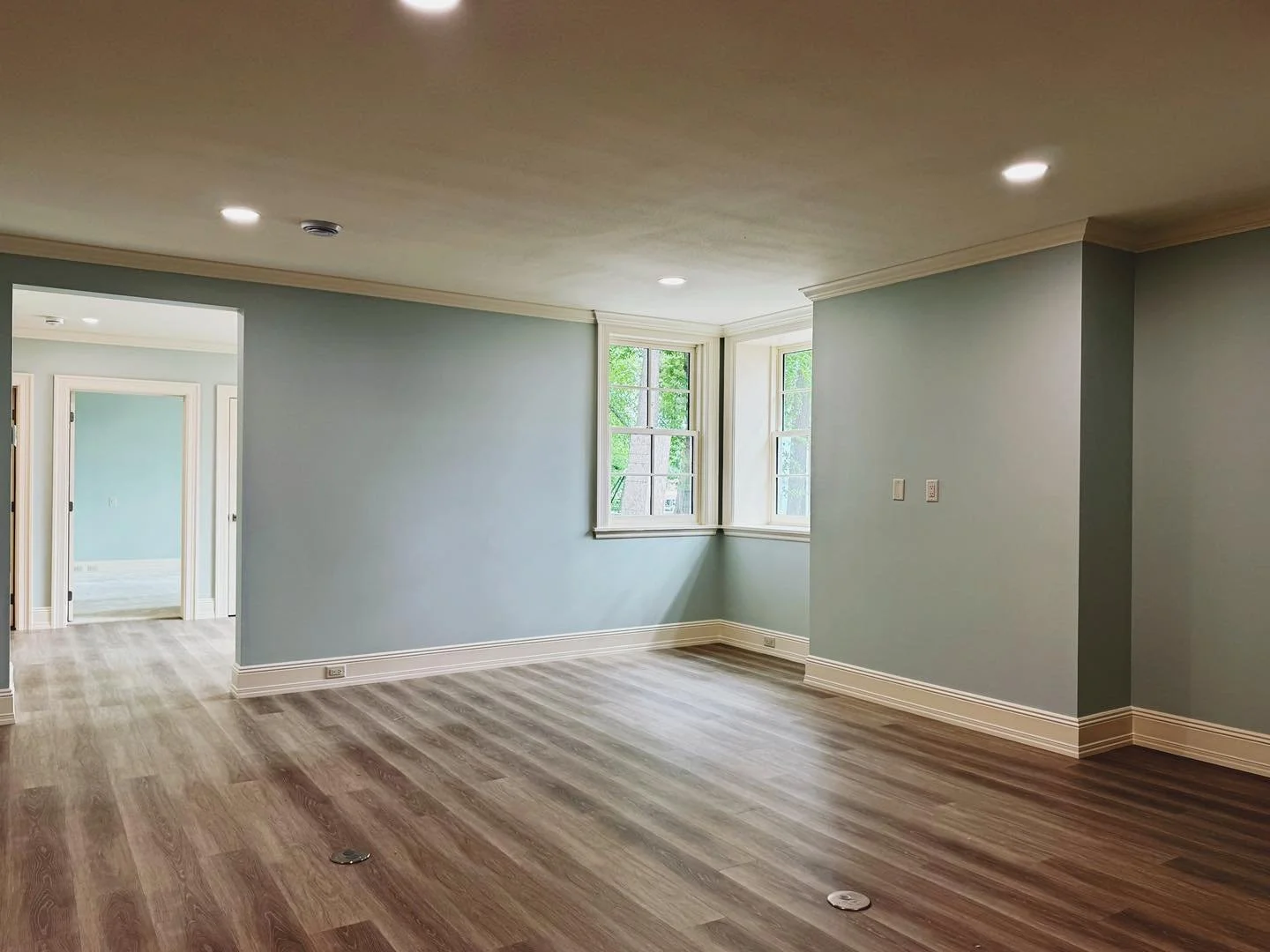 Happy long Lador Day weekend! The end of summer means interior season will be the main focus around here. Reach out for a free estimate - we&rsquo;re working to fill our schedule and keep our amazing crew busy this winter. #AllWaysPainting #QualityAl