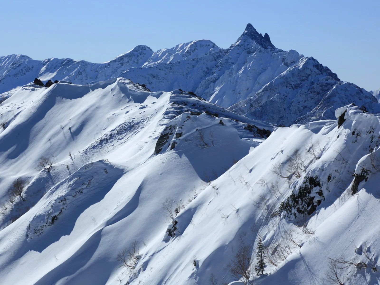 snowy-mountains.jpg