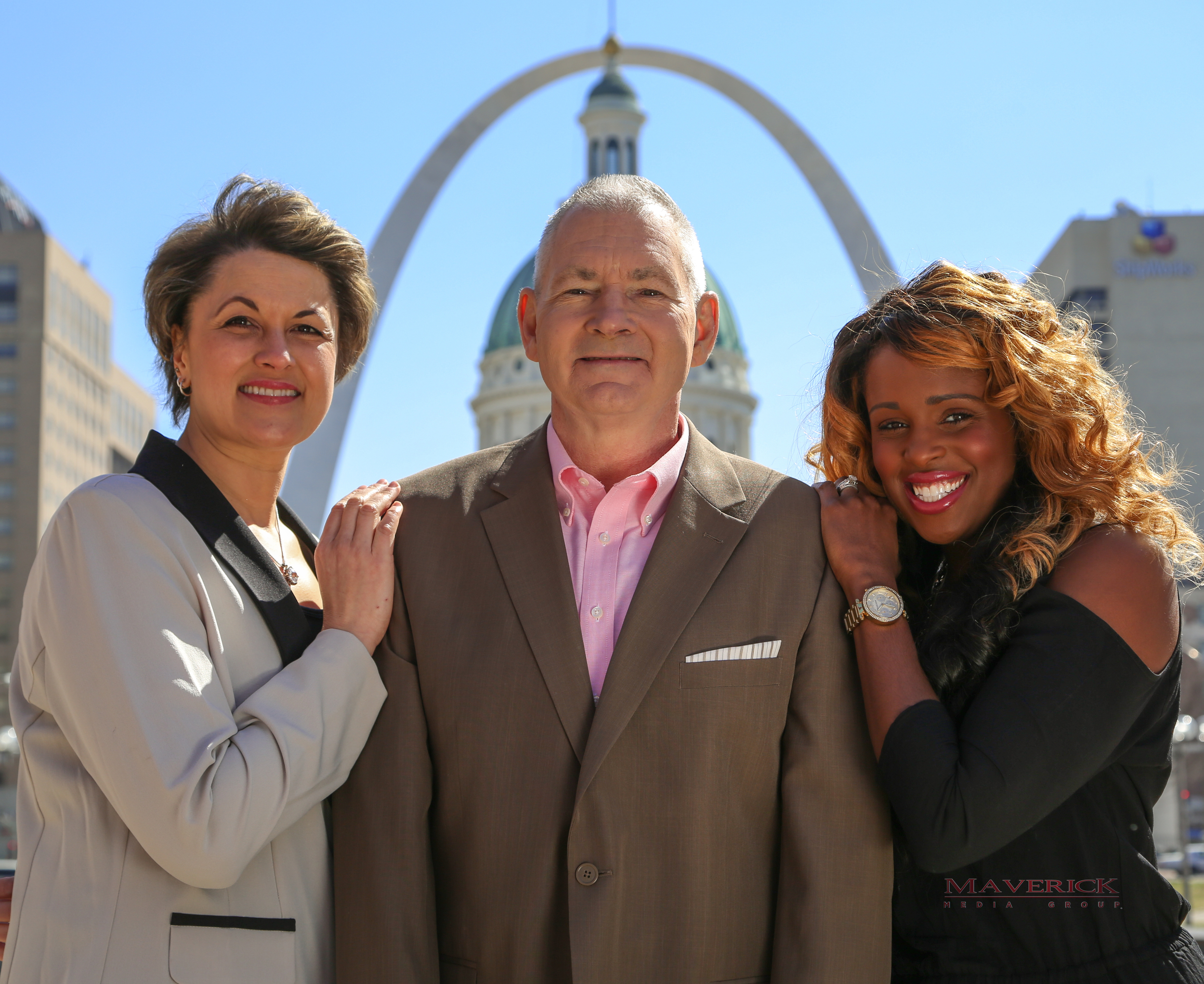 Group-Photo_00000.jpg