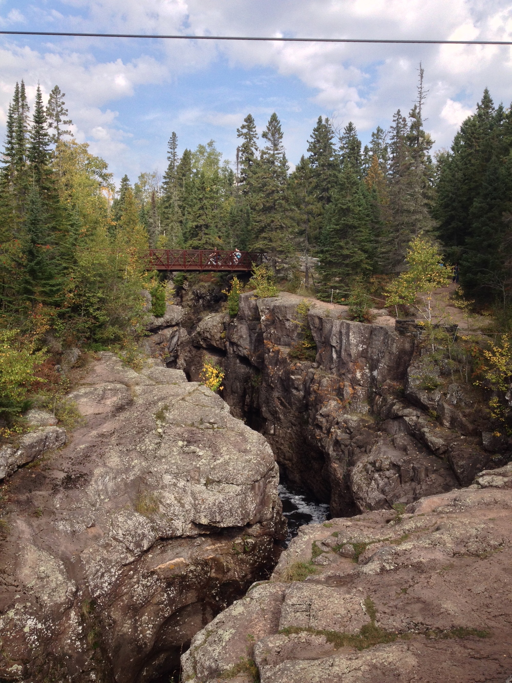 The gorge at Temperance River State Park