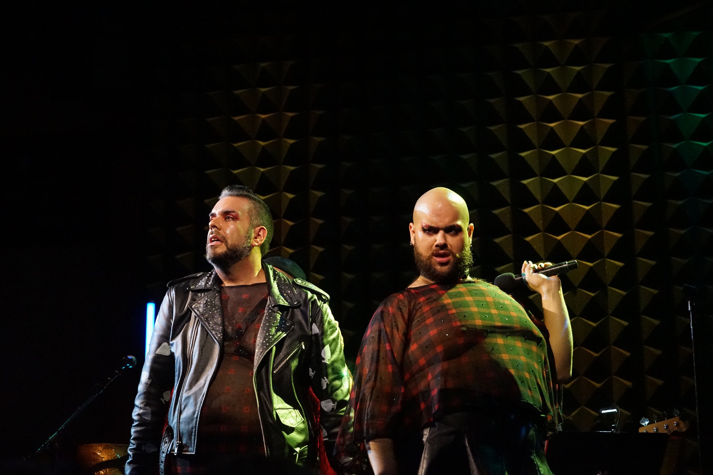 ¡Oso Fabuloso & The Bear Backs!