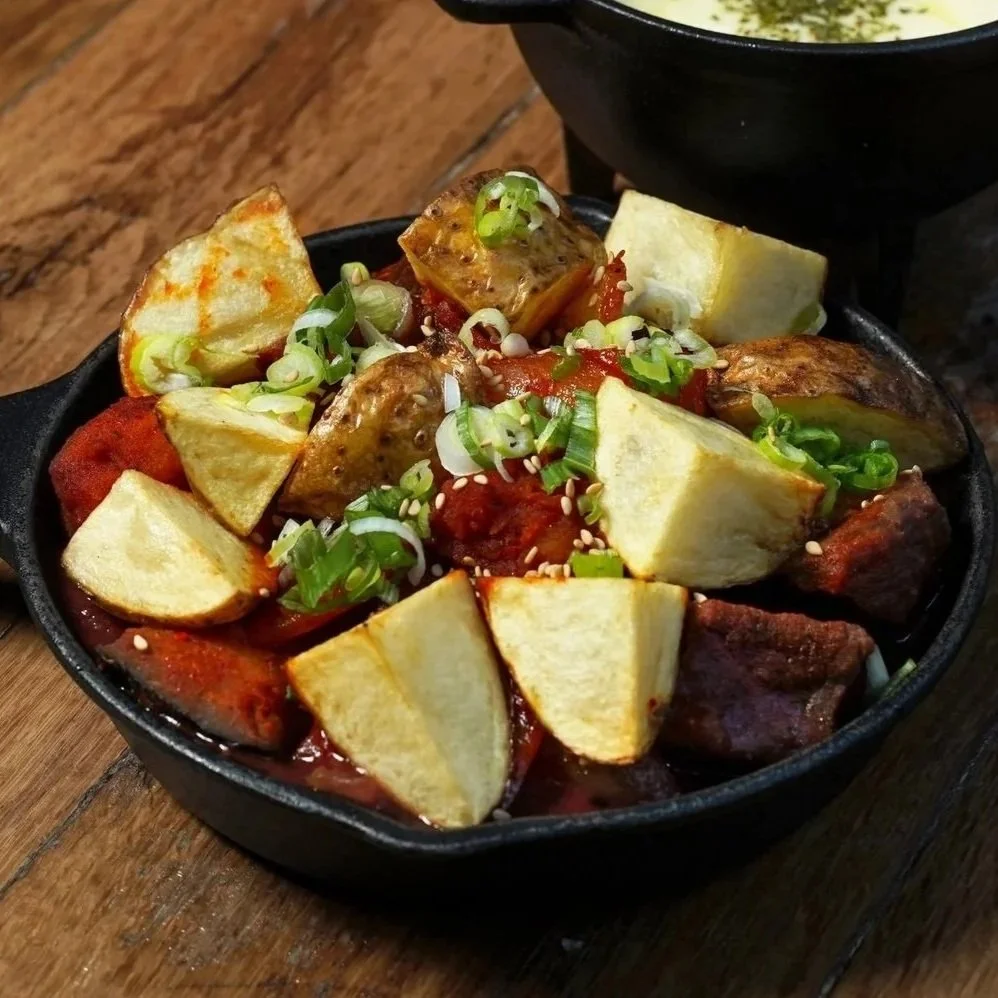 Spicy Short Rib with Cheese Fondue
