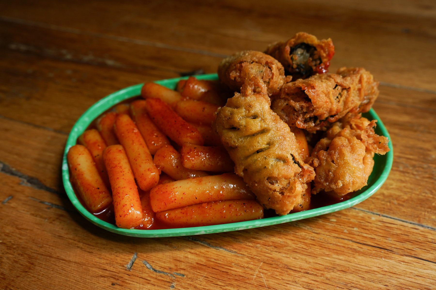 Tteokbokki with Fried Seaweed Roll