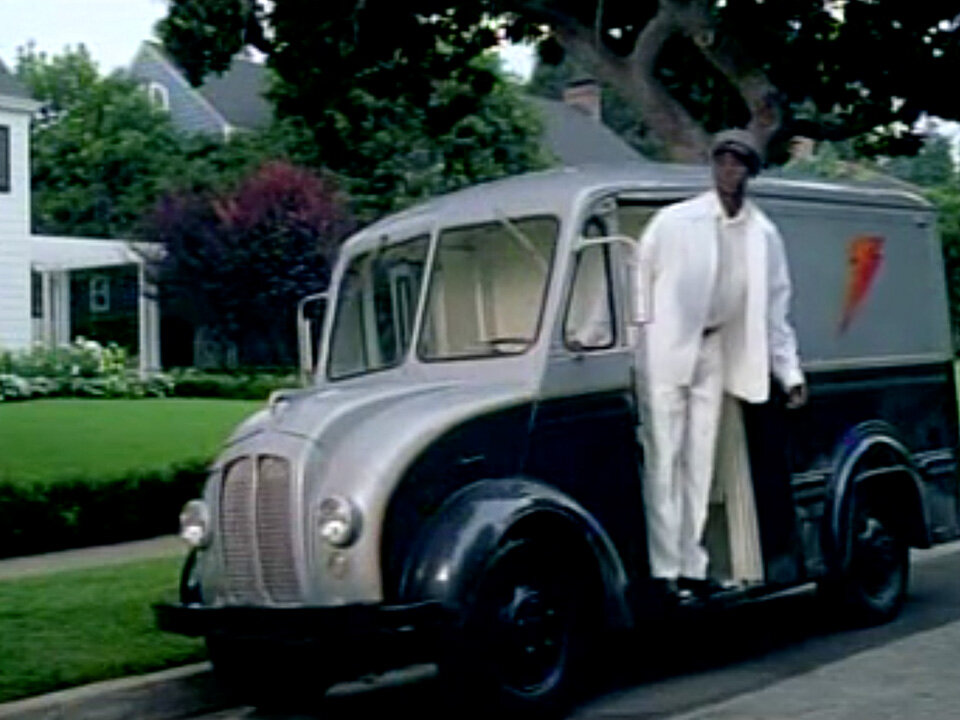 Gatorade - Special Delivery Kevin Garnett, Payton Manning