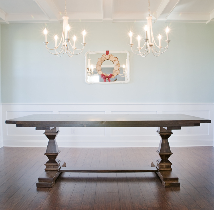 Sit Down Dinner Table