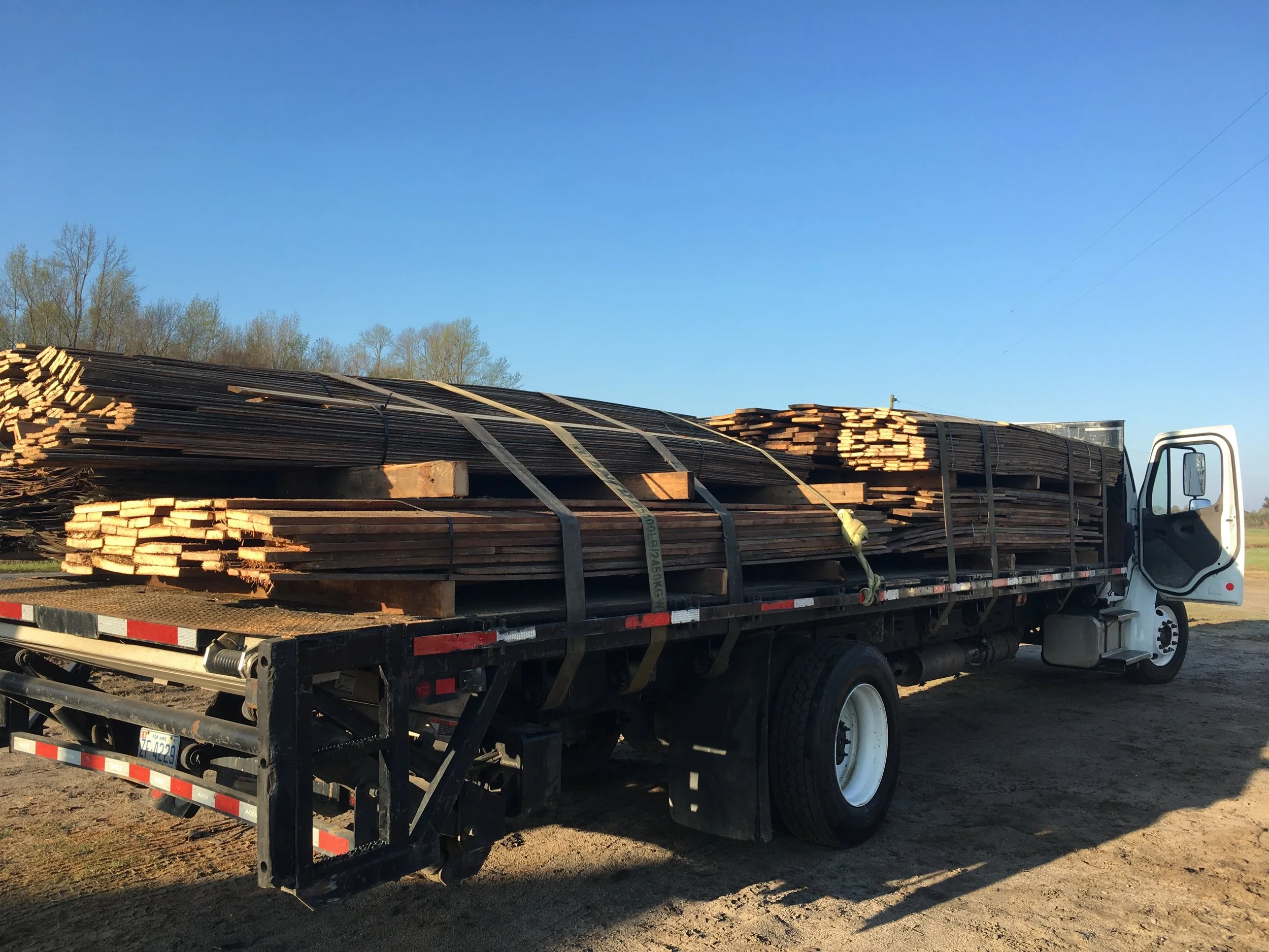 Reclaimed wood delivery