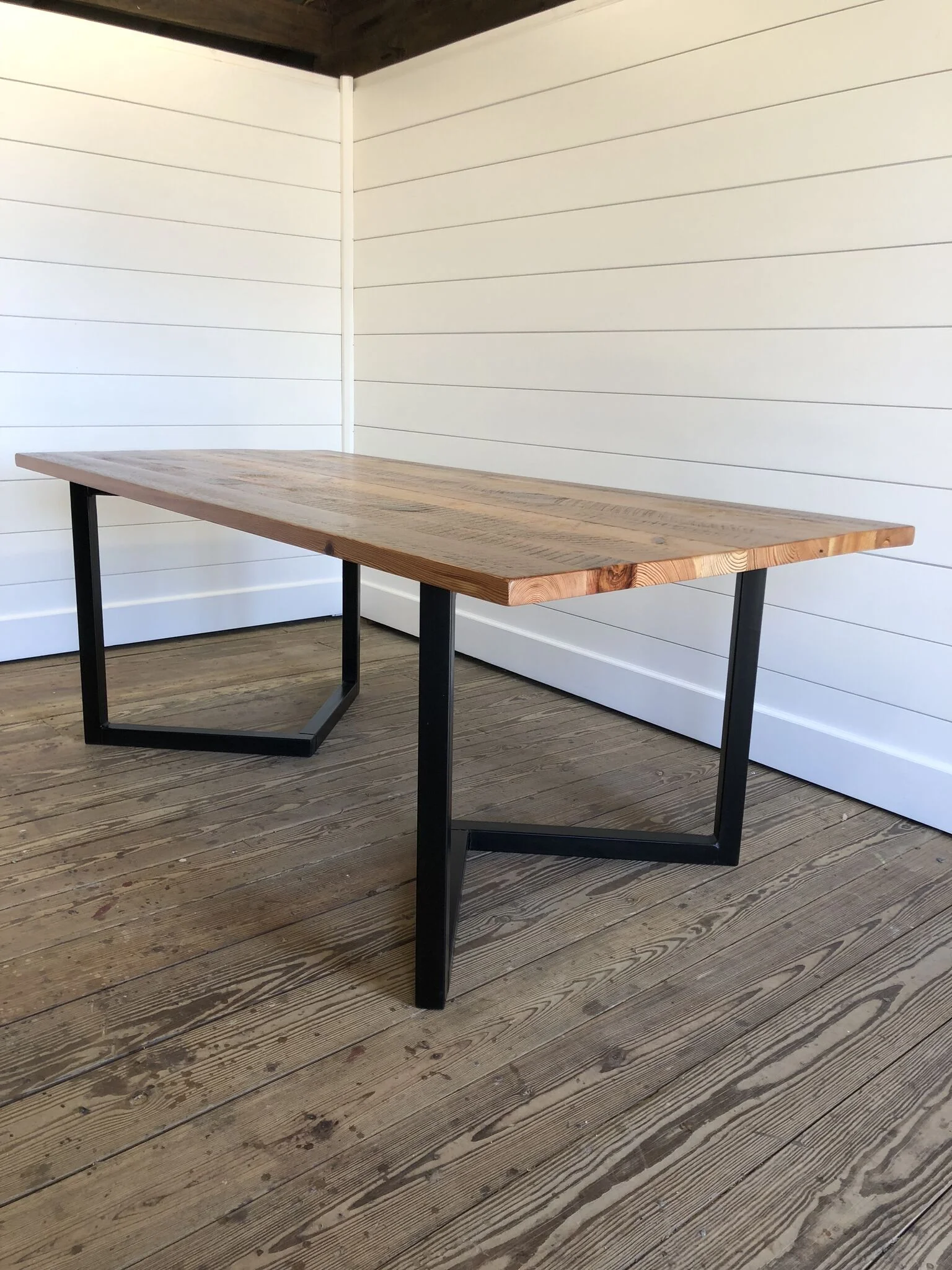 carolina-crooner-table-1.jpg