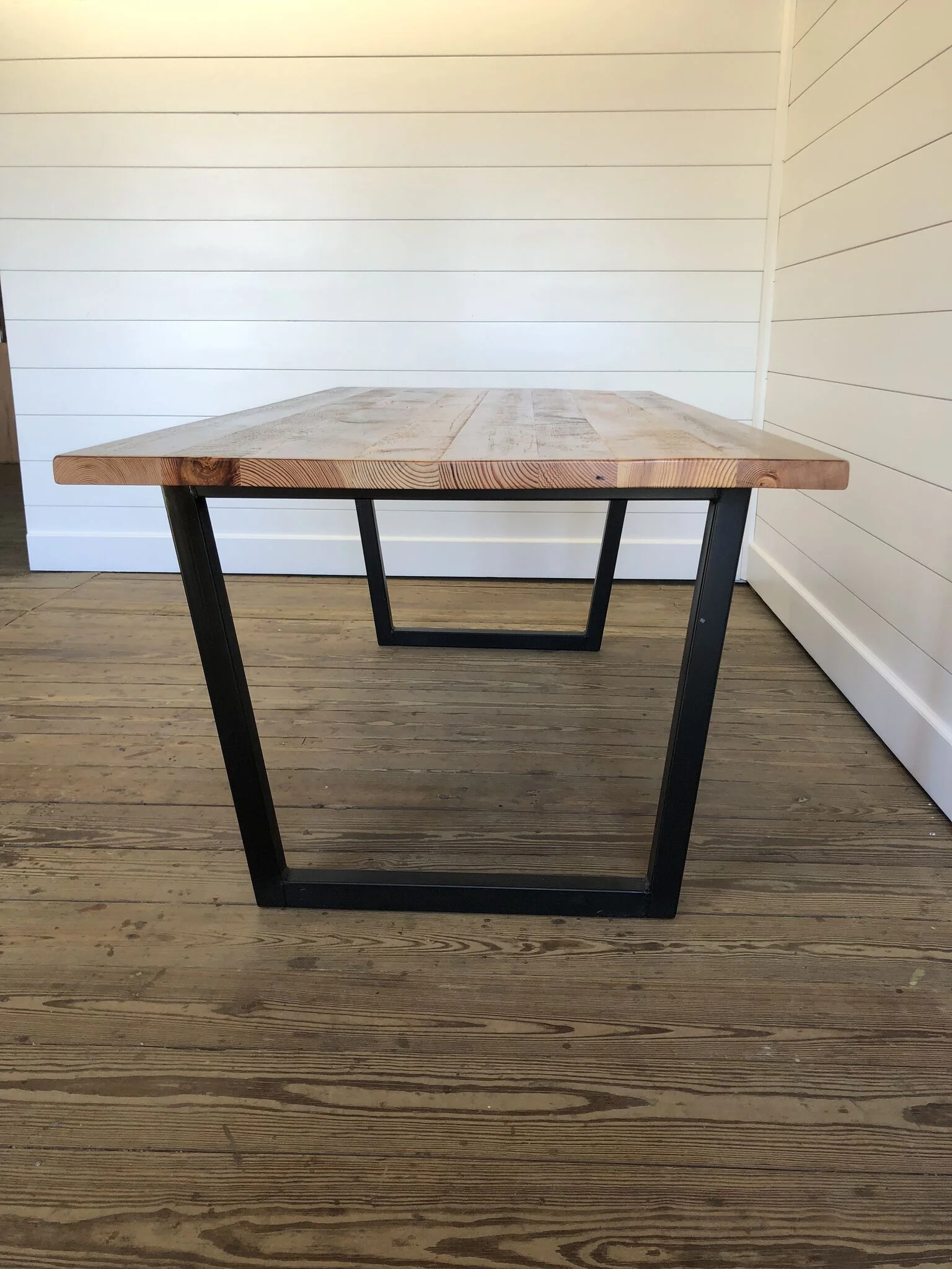 down-south-dining-table-3.jpg