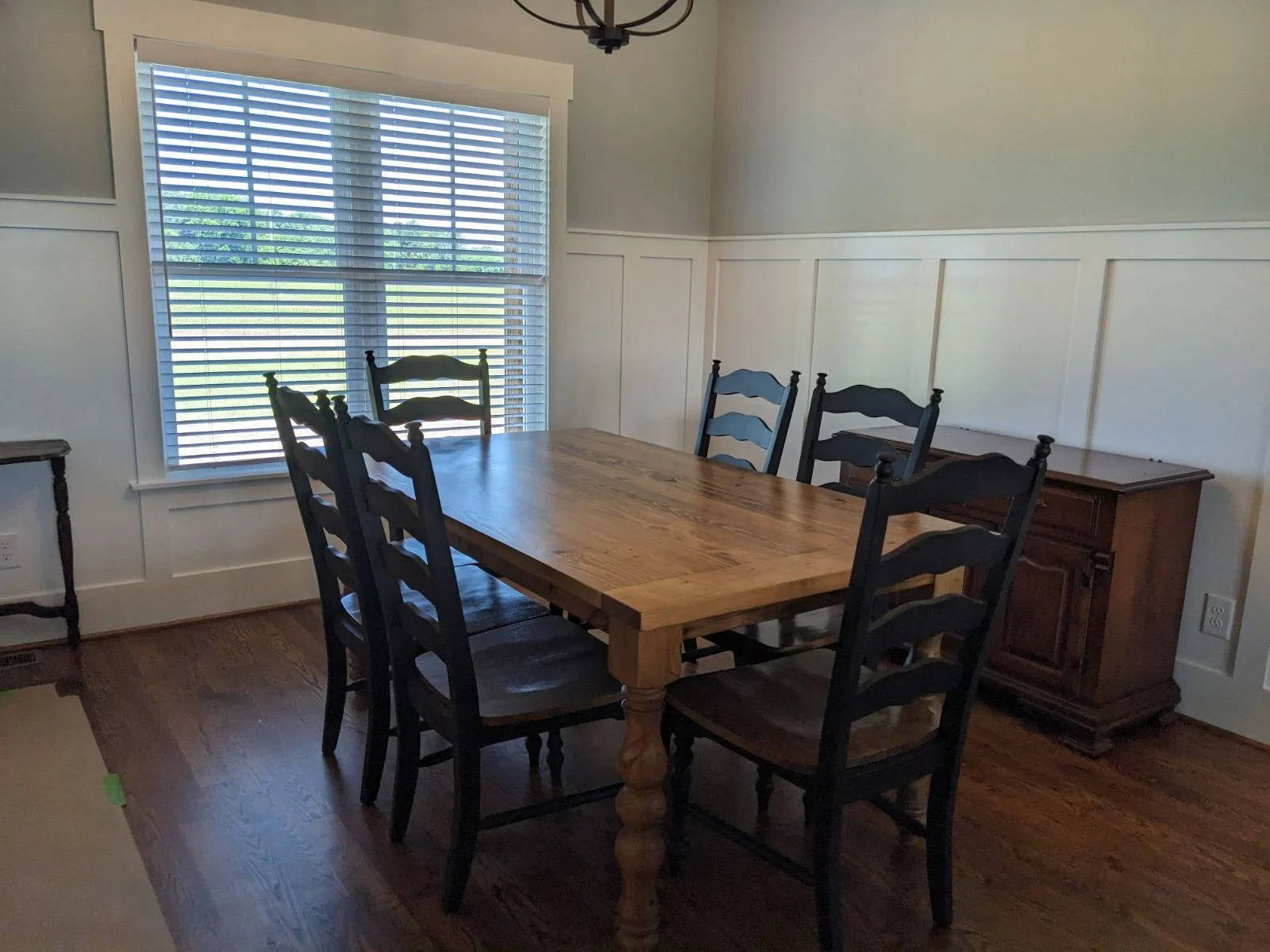 Grandma's Kitchen Table with Storyteller's Chairs