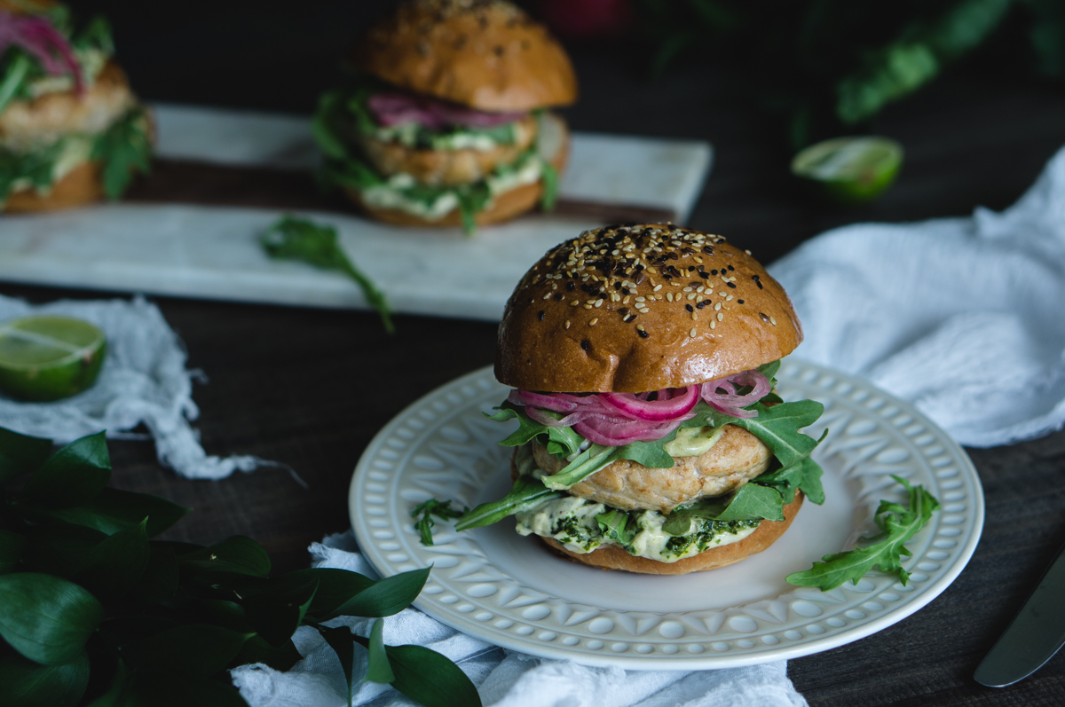 Best turkey burger recipe with pesto mayo and pickled onions
