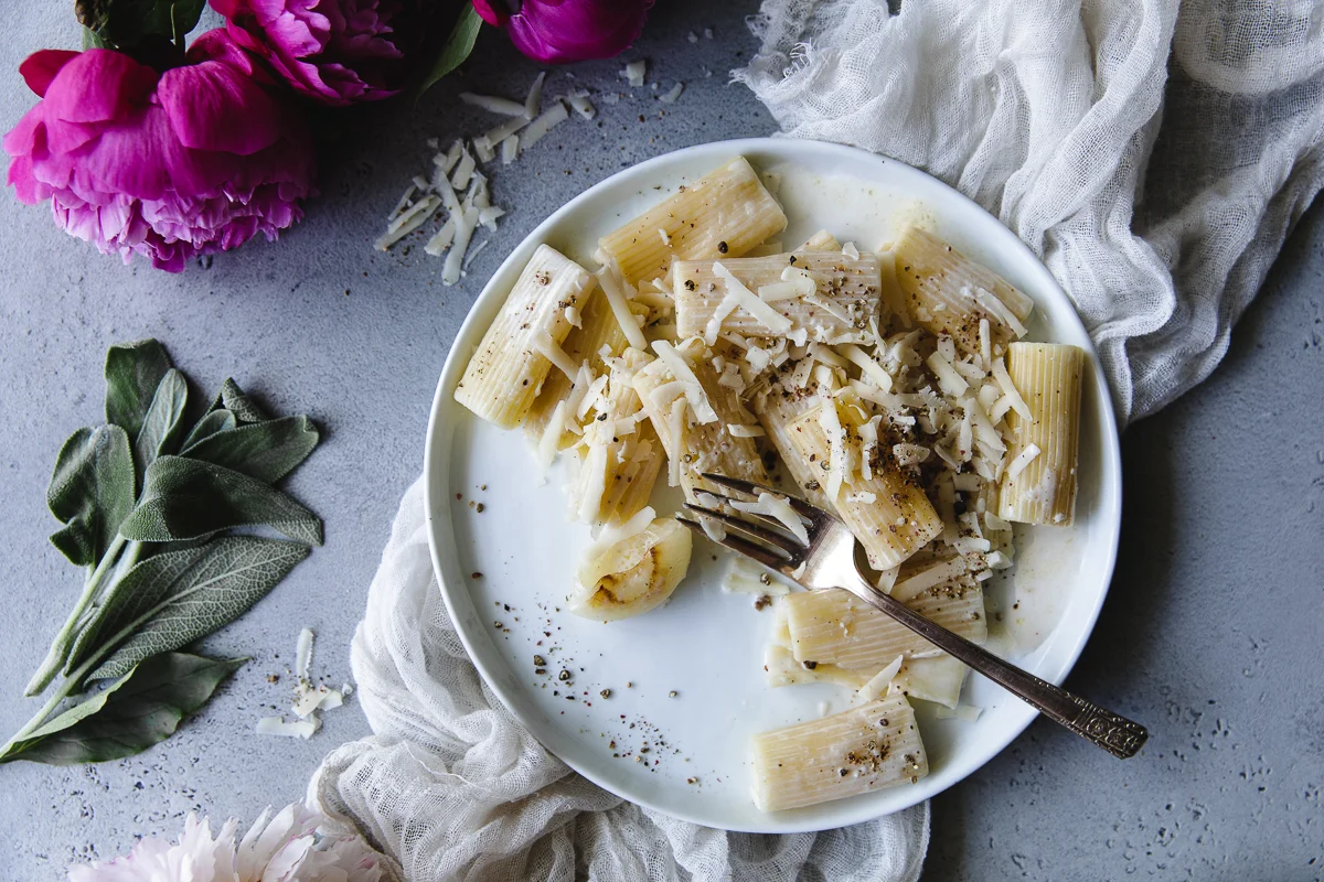 Creamy pasta sauce with coconut milk