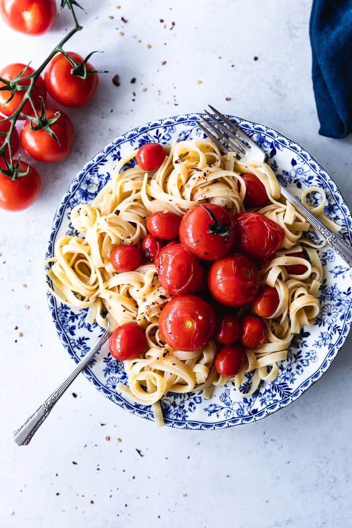 Fettuccini with Sautéed Tomatoes, Garlic and Olive Oil