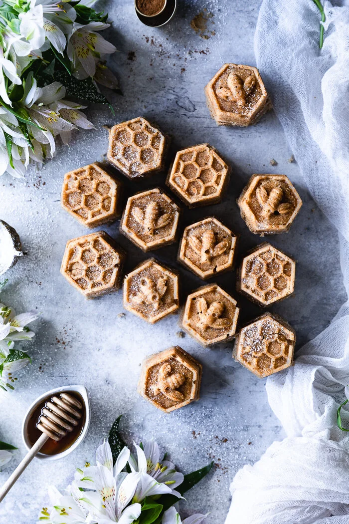 Spiced amaretto cake 3.jpg