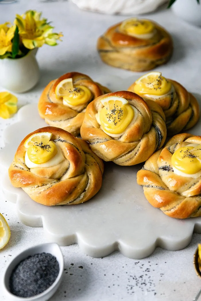 Cream Cheese Stuffed Lemon Poppy Seed Buns