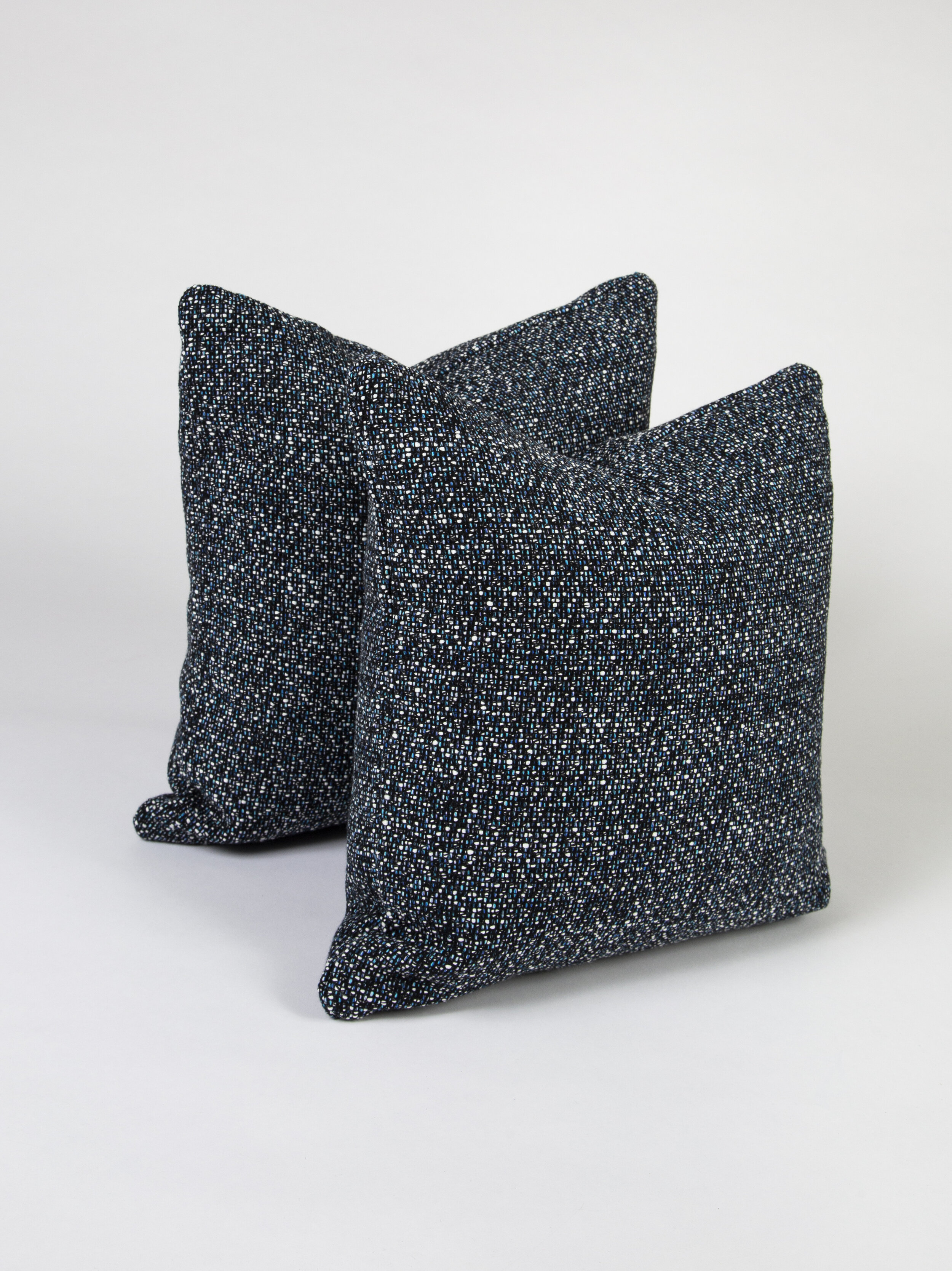 URBAGE Custom Down Pillows — URBAGE