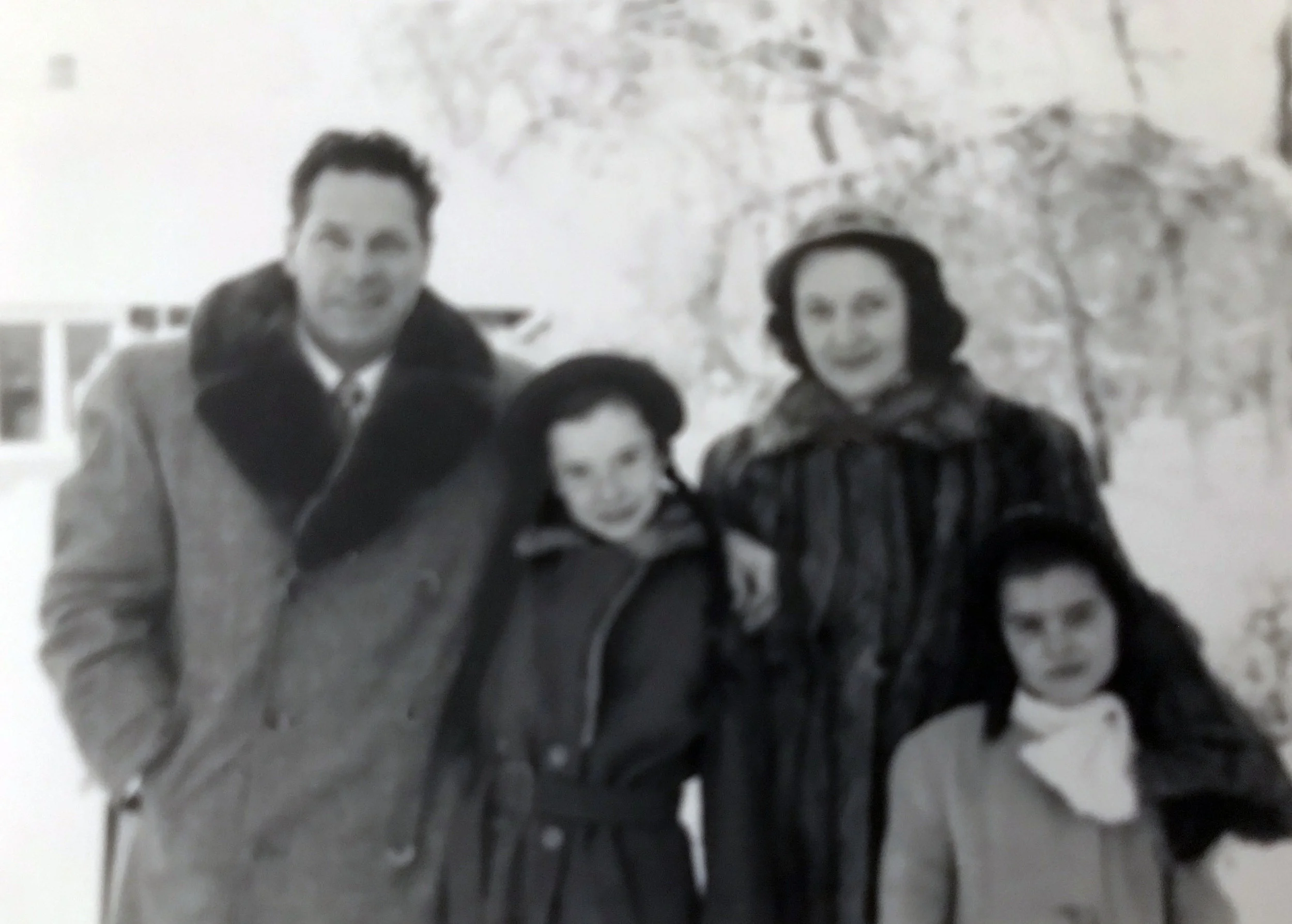 Hamilton Englert Family, 1950 (image copyright, W.L. and D.K. Talbott Trust)