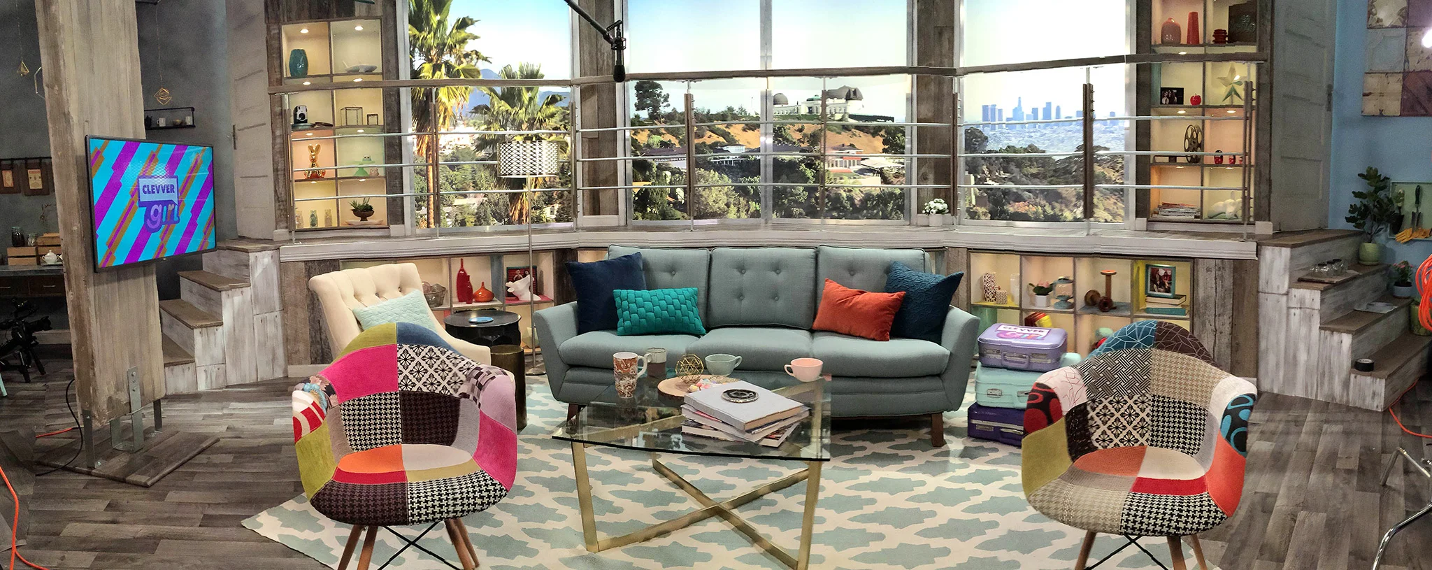 ClevverGirlSetPanorama3.jpg