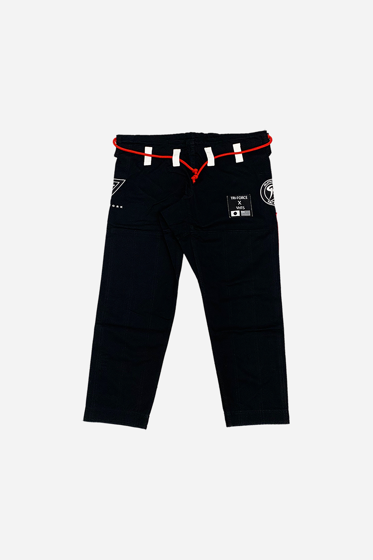 triforcepantsfront.jpg