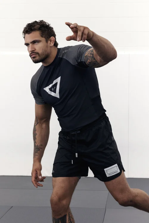 FW 23 "Waffle" Season 02 Short sleeves rash guard "Reflexion" (PRE ORDER WAITING TIME 50 DAYS)