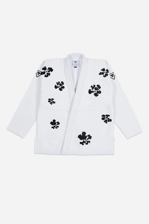 VHTS Spring/ Summer 2024 "Cotton Dream" kimono White