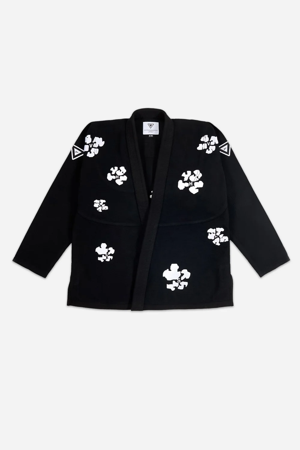 VHTS Spring/ Summer 2024 "Cotton Dream" kimono Black — photo 1 of 2