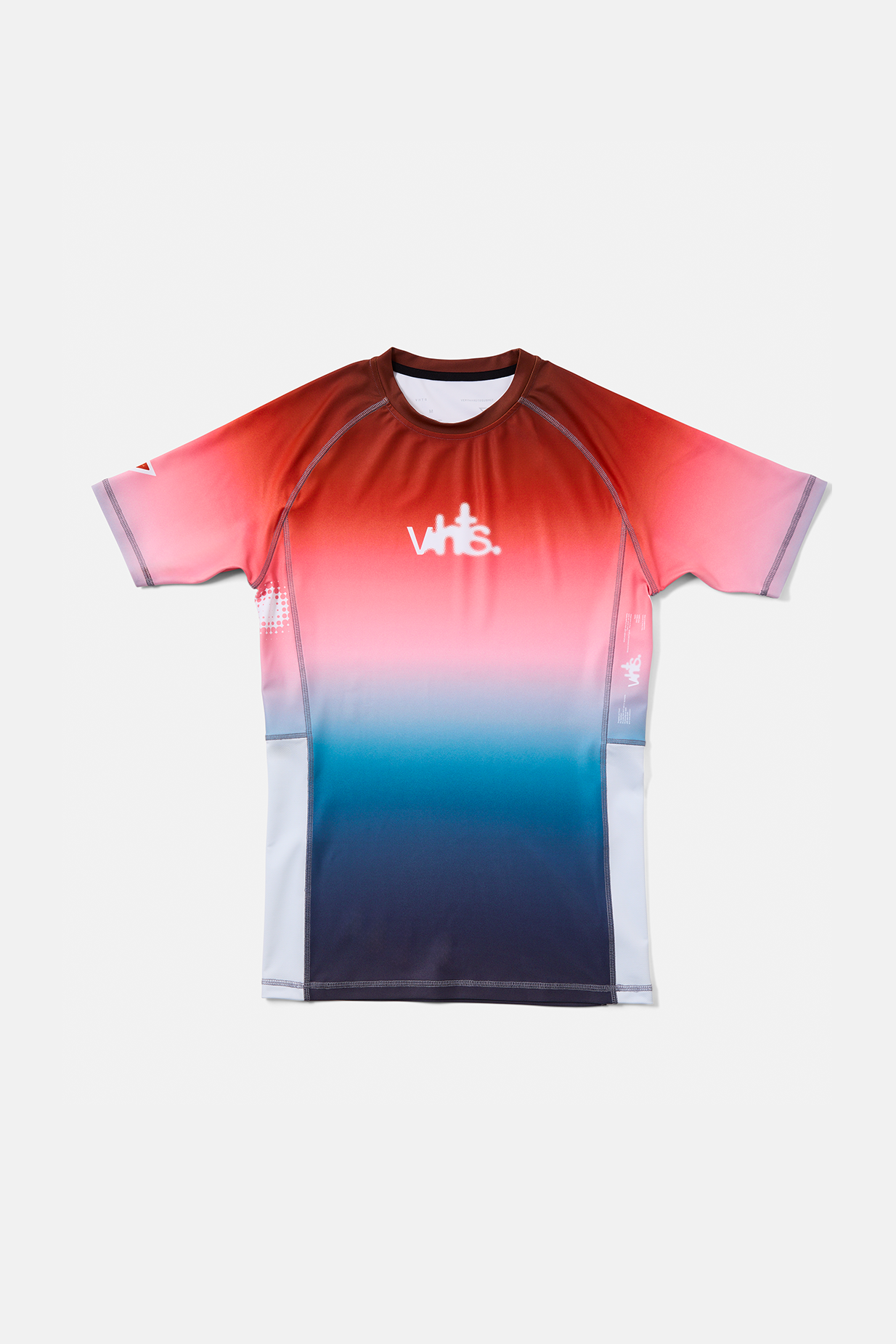 VHTS_Template_0003_260604_DL_VHTS_RashGuard_0064.png