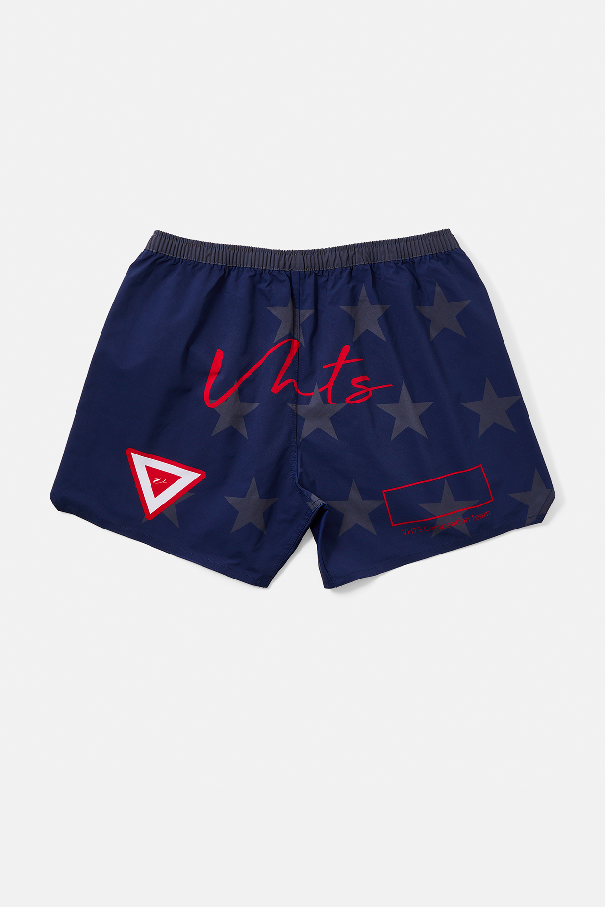 VHTS_Template_0000s_0004_260604_DL_VHTS_Shorts_0112.png