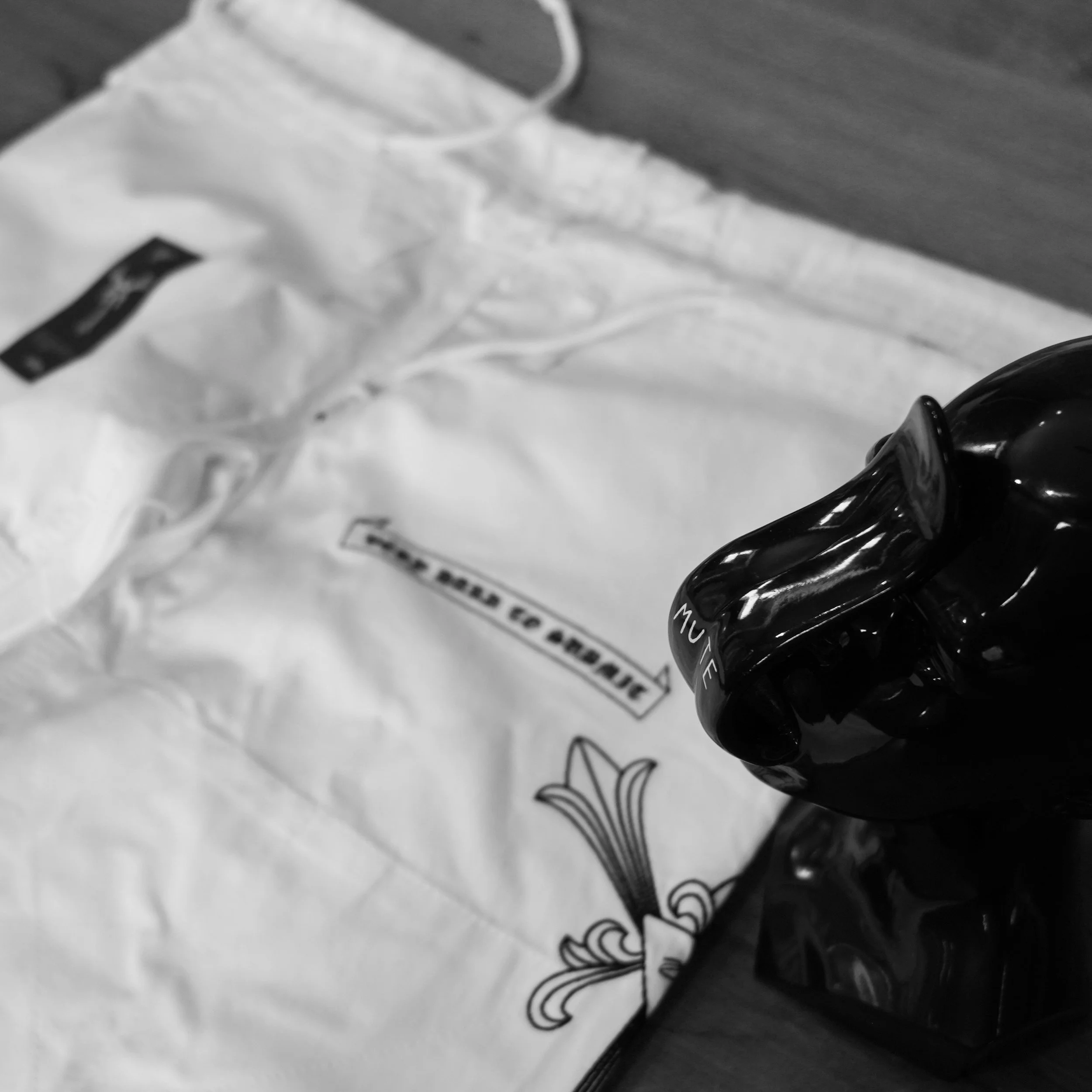 ghost core pants white6.jpg