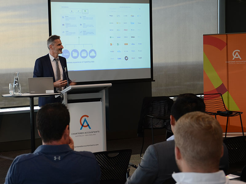 business-analytics-presentation-jp.jpg