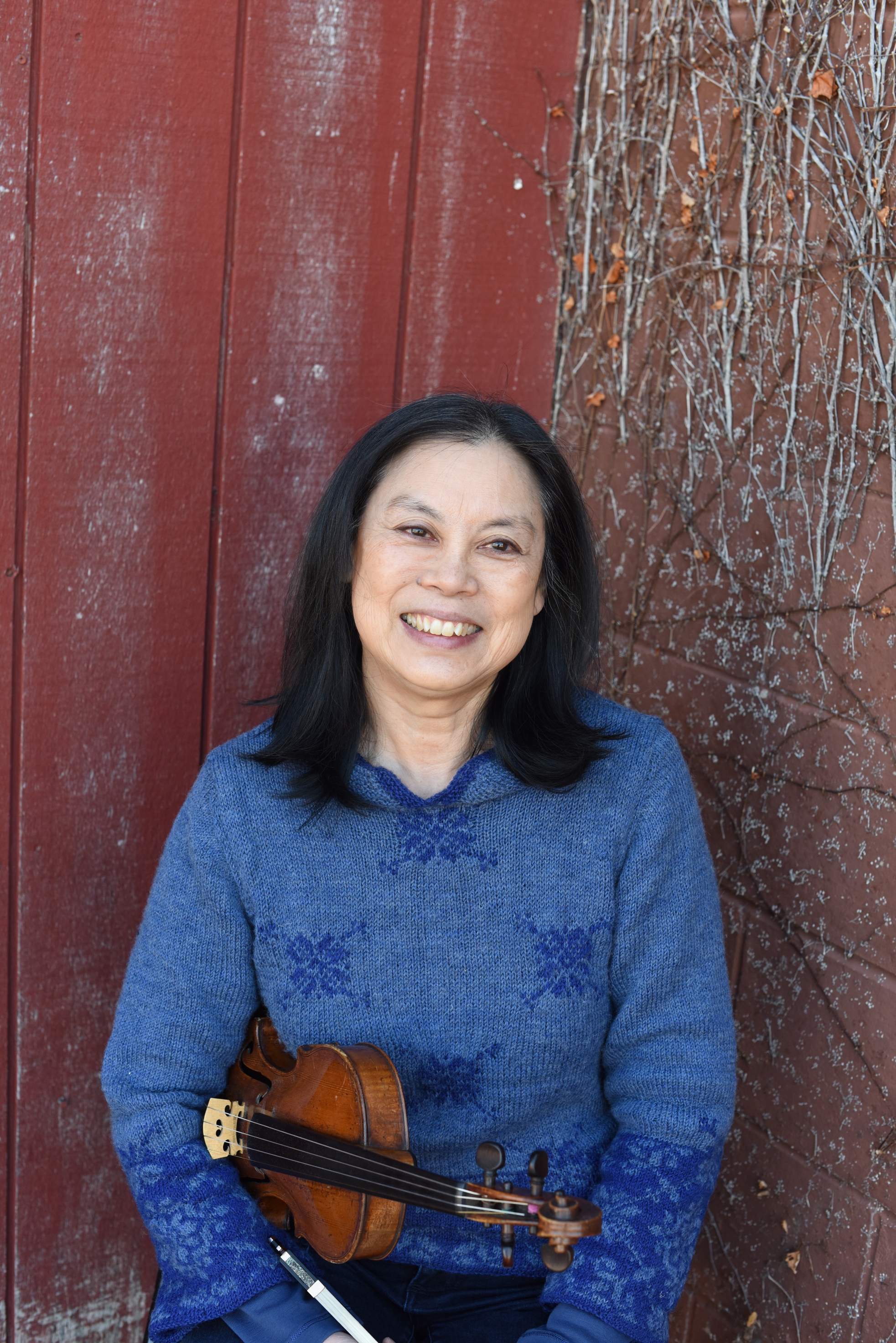 Toyo Lang, Violin and Viola