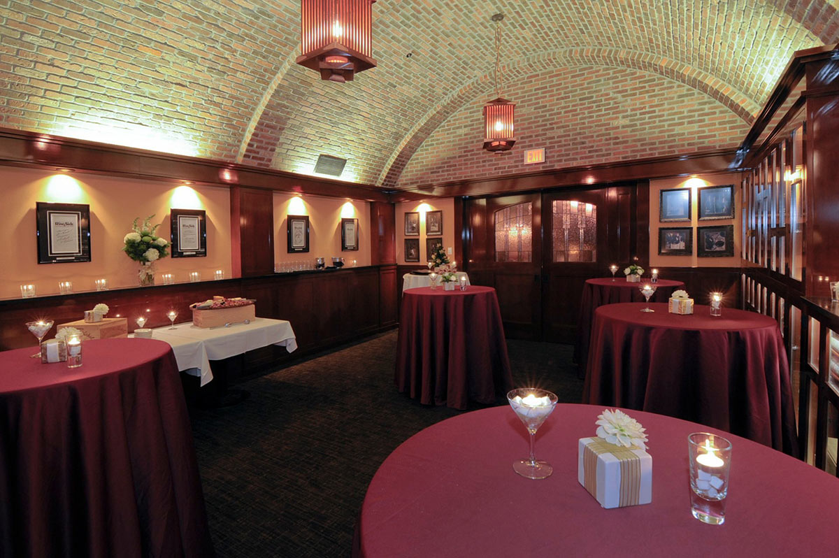 Dining-Barrel-Room-Holiday_DSC8323.jpg