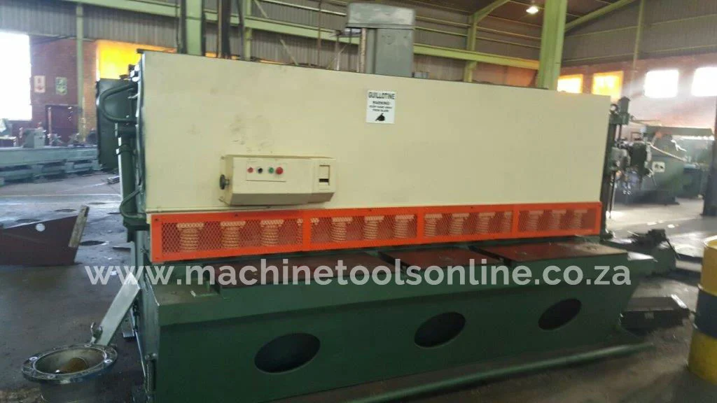 Used Pearson Hydraulic Guillotine 13mm x 3300mm