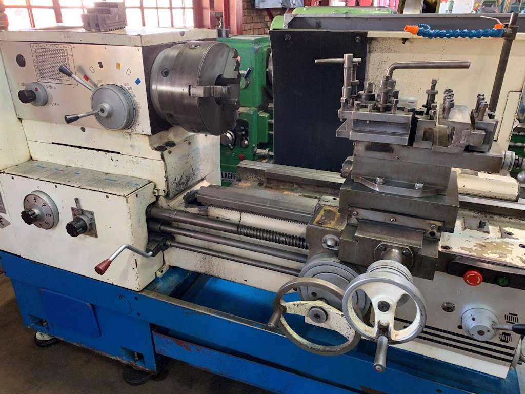Used SMTCL CA6266CX3000 Centre Lathe 3000mm x 660mm