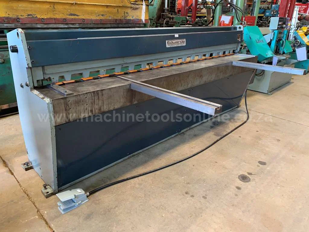 Used FJ Edwards Truecut Motorised Guillotine 3.25mm x 2500mm