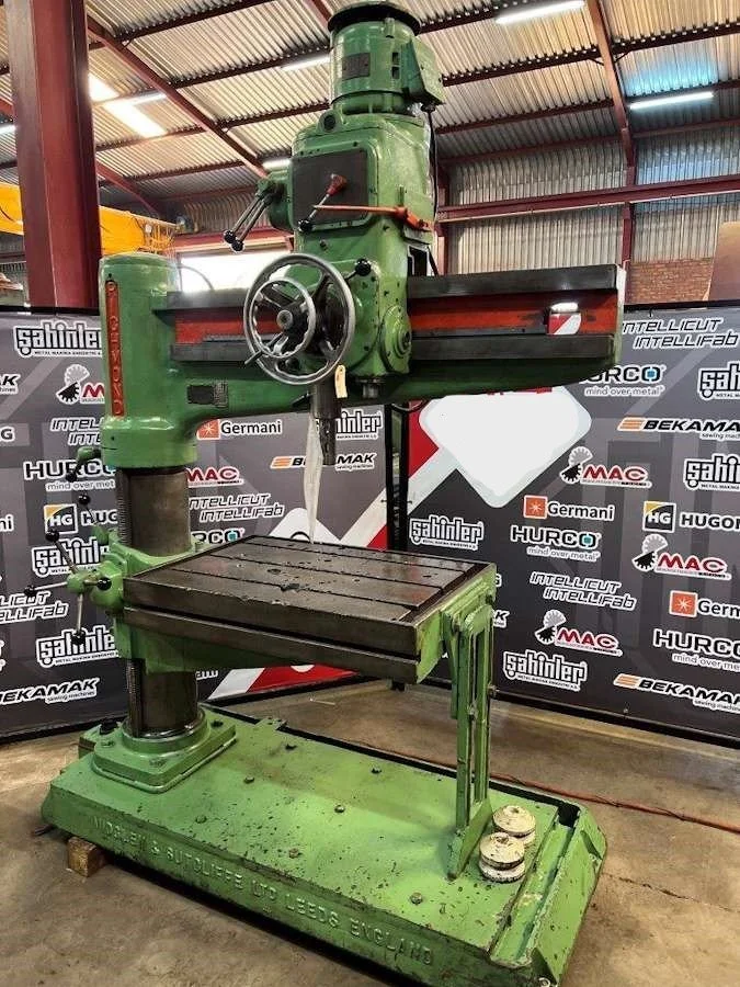 Used drilling machines, pedestal drills 