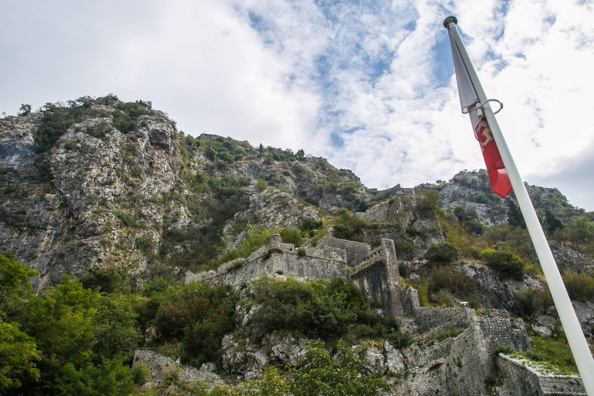  The ramparts of Castle San Giovanni weave up the nearly 850-foot mountainside. The castle dates back to the 6th century, and has walls reaching nearly 4.5 kilometers in circumference.&nbsp; 