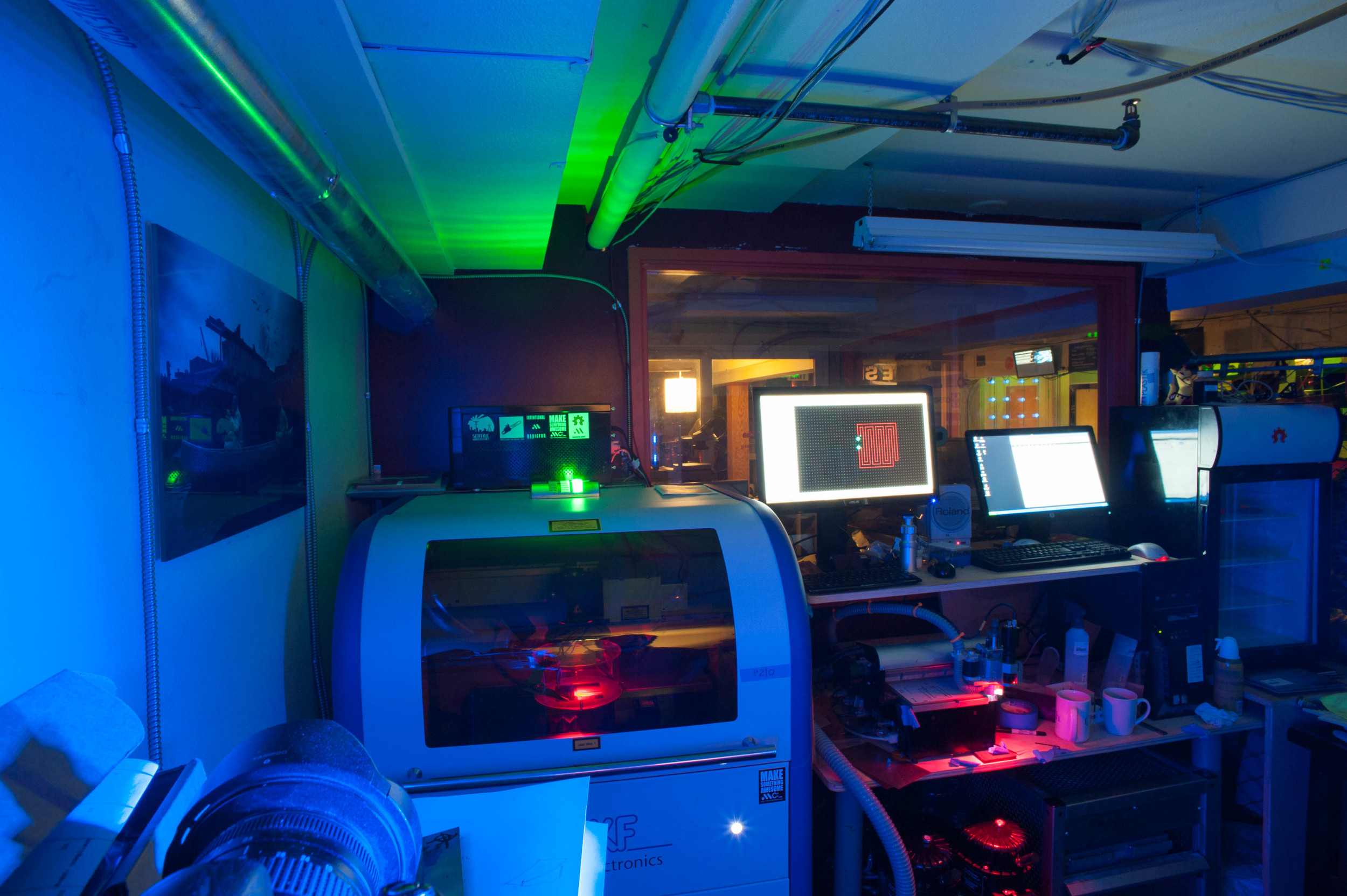 Advanced Circuits Lab