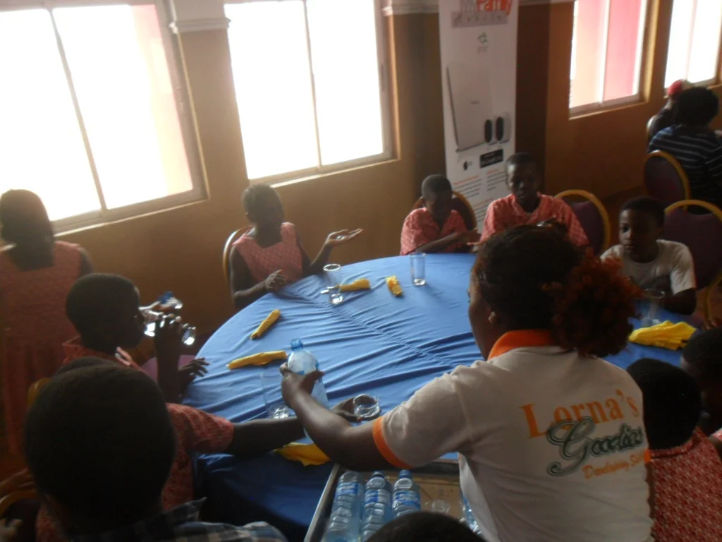 MyFamily Mobile 203.JPG