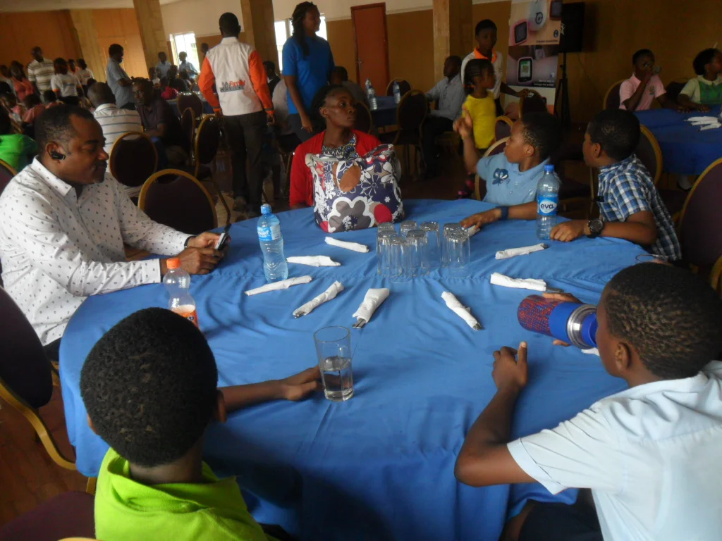 MyFamily Mobile 205.JPG