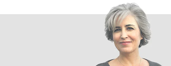 Lori Bamber.jpg