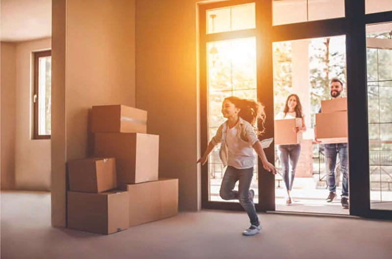 Consulting with a mortgage broker to consider all market opportunities and regulations leads to better outcomes. istock.com