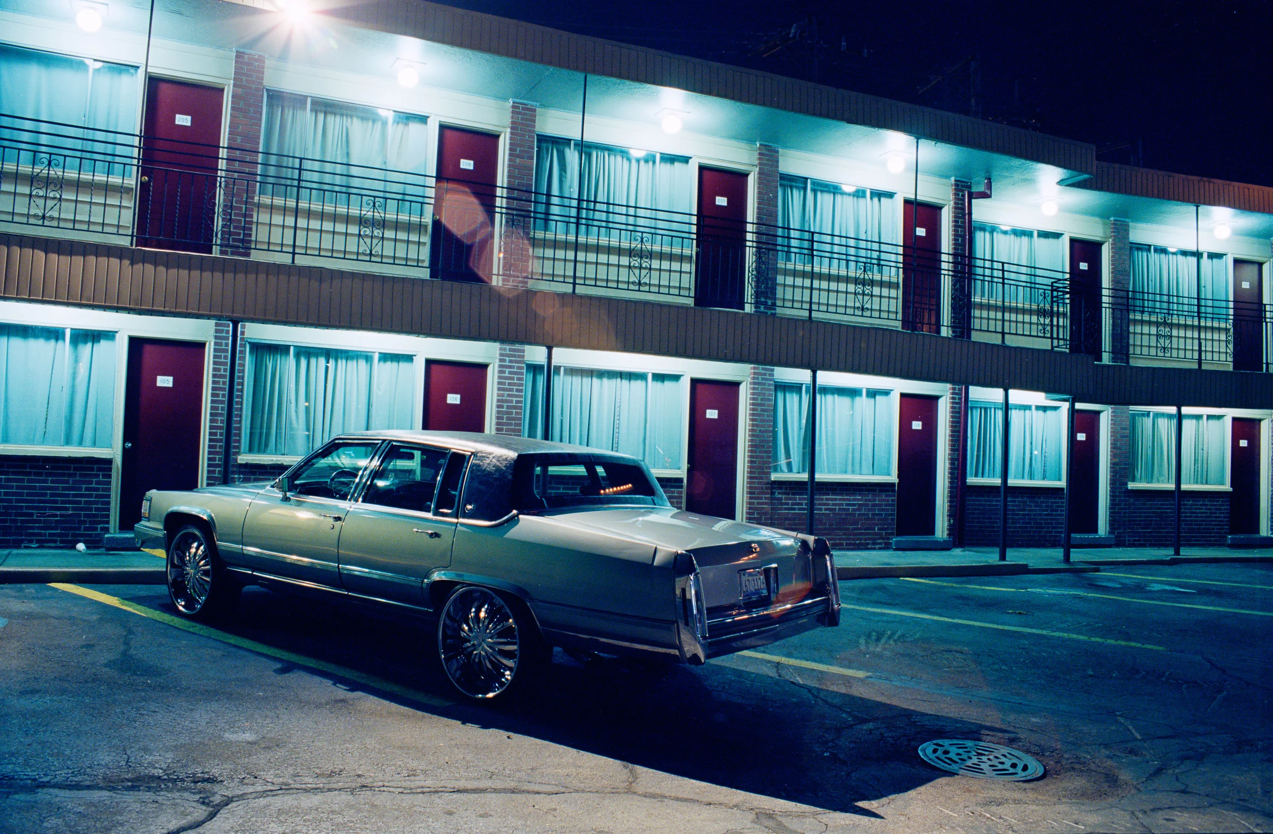 Motel_004_017_PR_Web.jpg
