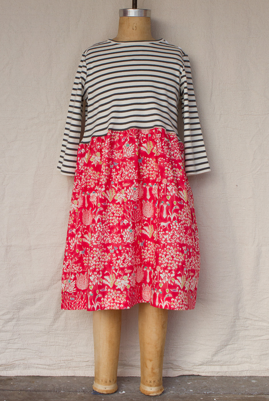 sailorrose-baker-island-dress-charcoal-stripe-yoshi-liberty-of-london.jpg
