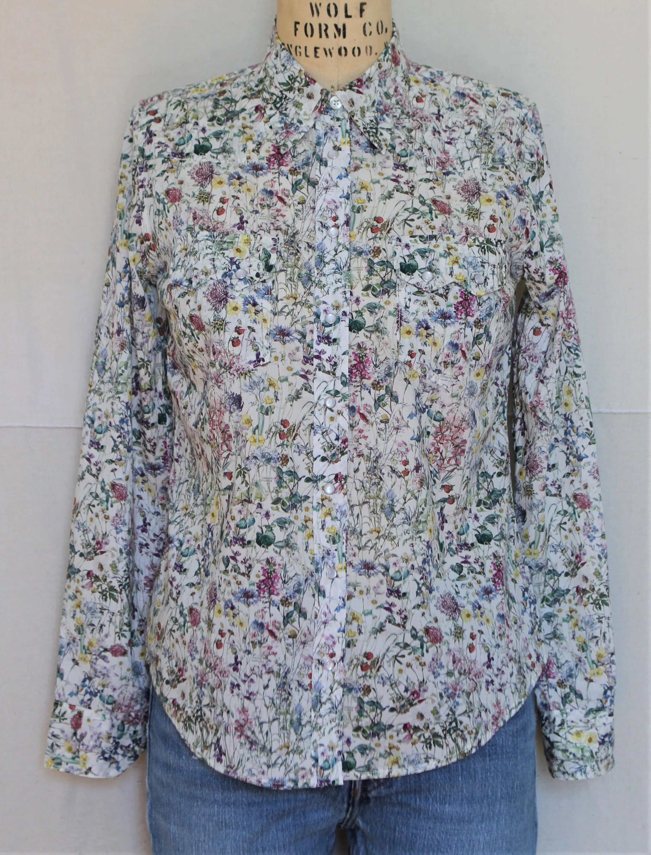 white wildflower.JPG