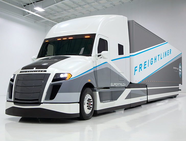 Freightliner lightens up, doubles efficiency of big rigs