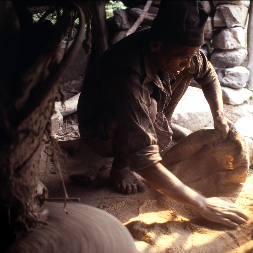 Nepal, 1999