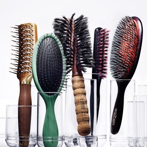 hair-brushes-180-d111410-r_sq.jpg