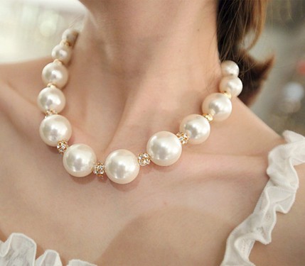 Bridal-big-pearl-necklaces-for-women-2014-new-fashion-jewelry-wholesale-chokers-necklaces-gifts-free-shipping.jpg
