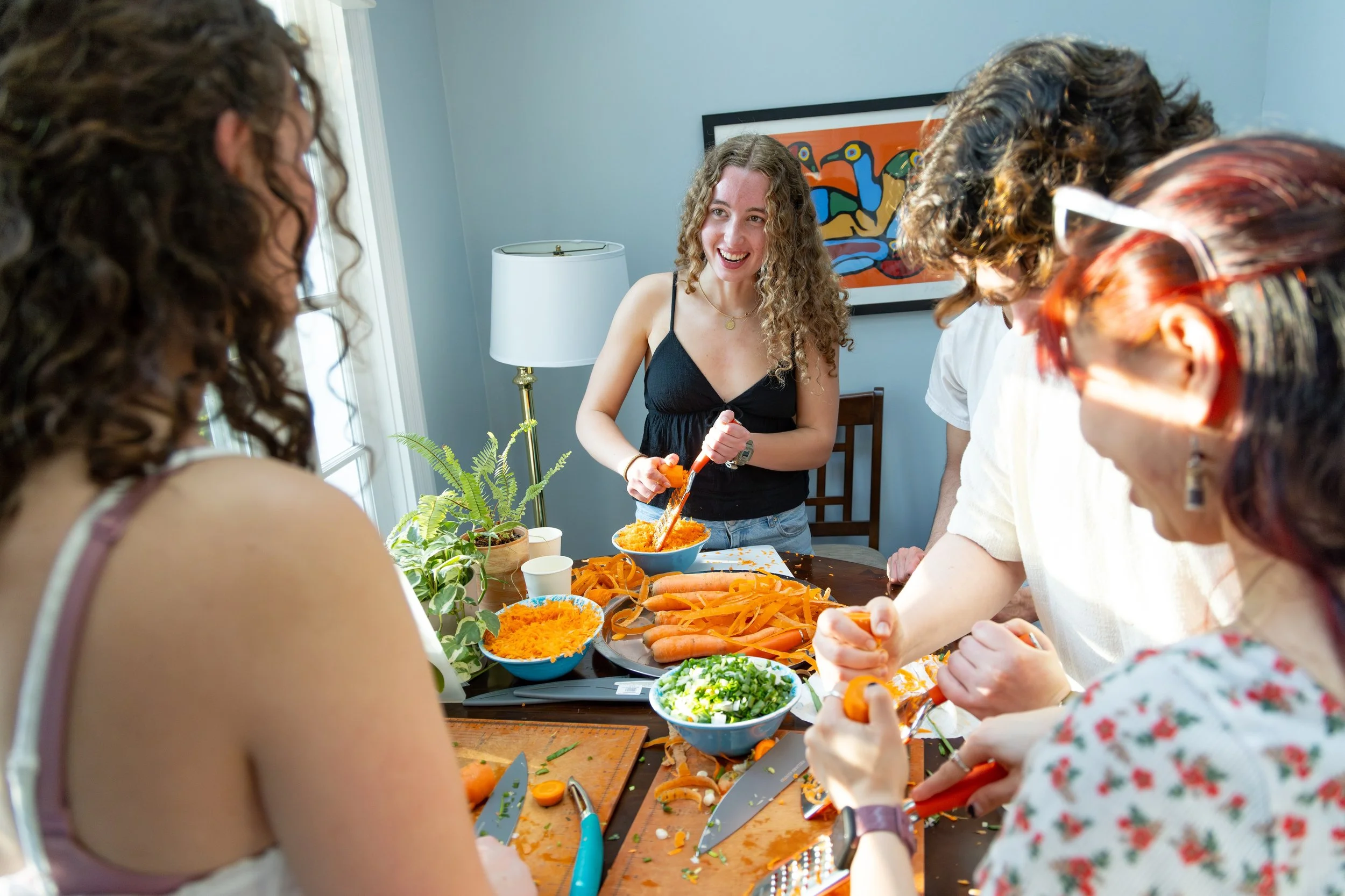 042325 Cooking with May Fridel_BW792392e.jpg