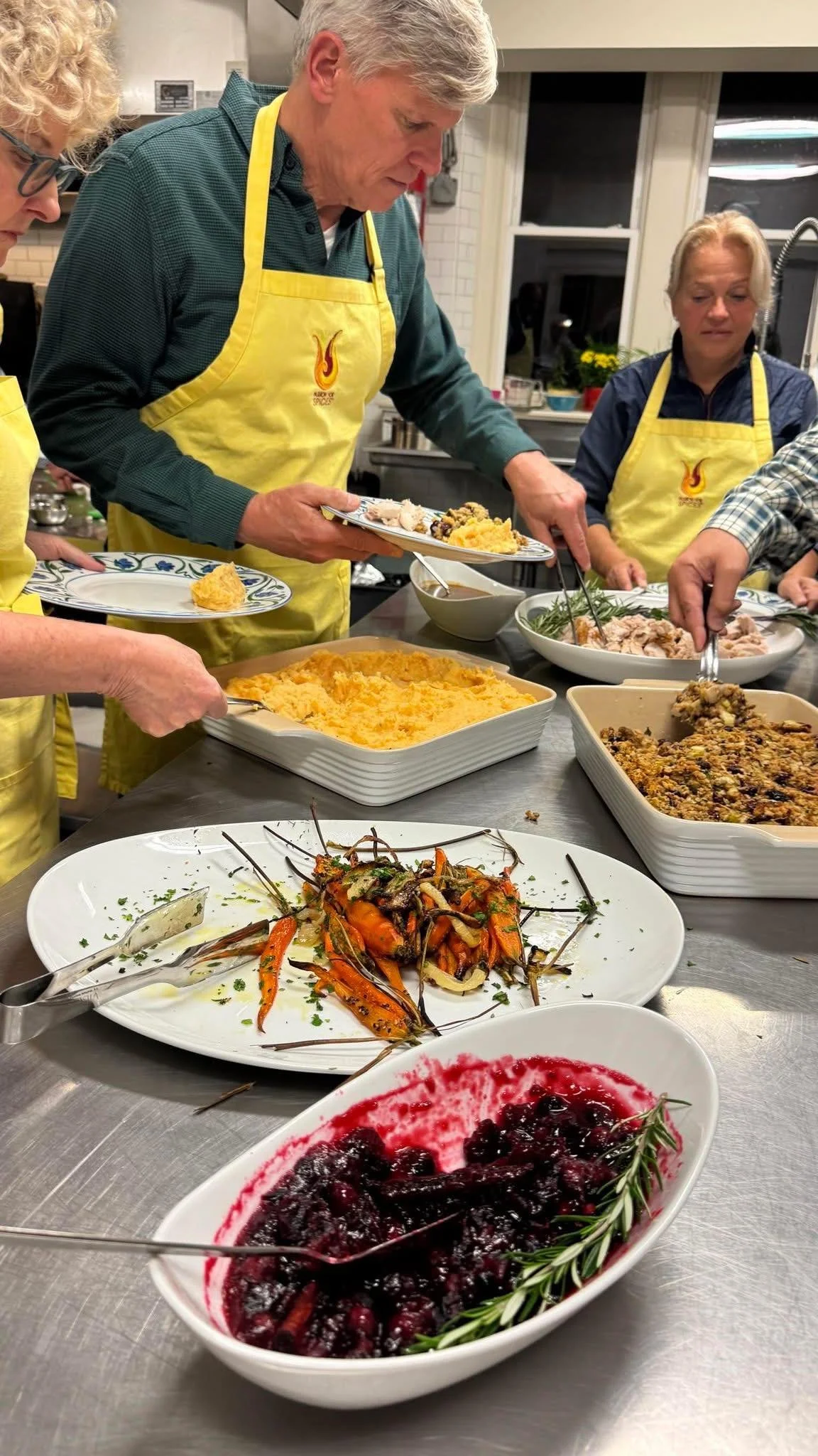 Passion for Spices Cooking we have a quite a selection for you and your family to enjoy .
Passionforspices.com